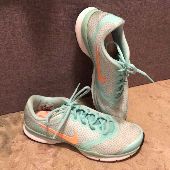 Nike trainers - Picture 8 of 8